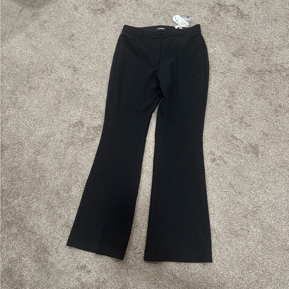 EXPRESS Mid Rise Flare Pant - Picture 5 of 6